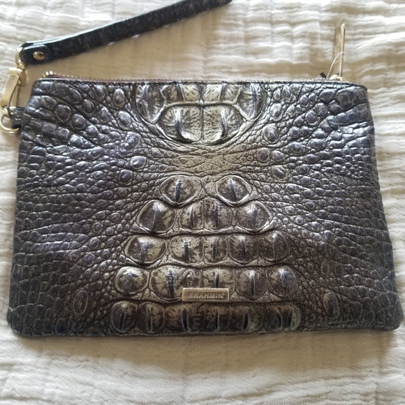 Brahmin | Daisy Melbourne Wristlet - Picture 2 of 9